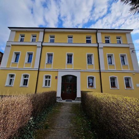 Апартаменты Slatina Франтишкови-Лазне Экстерьер фото